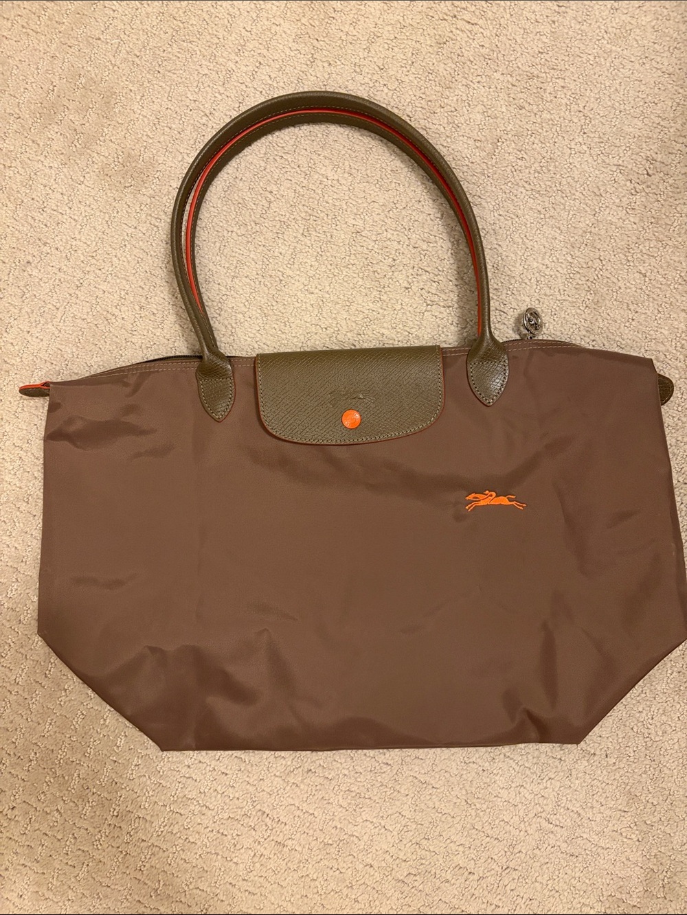 NWOT Longchamp Le Pliage Club Large Shoulder Tote Bag - Khaki & Orange